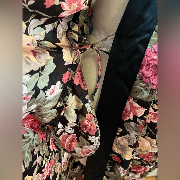 L.A. Intimates Floral Satin Brocade Robe with Black Satin Trim and Pockets. - Picture 6 of 6